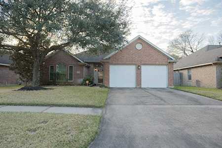 11123 Barrow Ln Houston, TX 77065