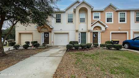8226 Halls Hammock Ct Jacksonville, FL 32244