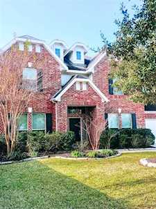 2501 River Oak Ct Kingwood, TX 77345