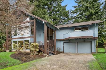 7634 85th Place SE Mercer Island, WA 98040