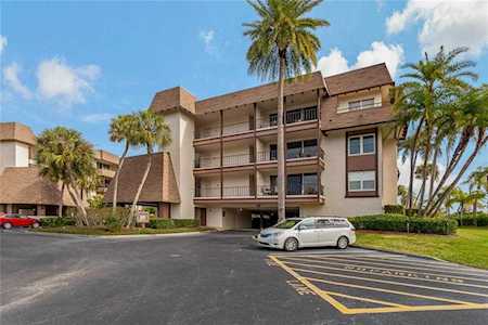 3021 Countryside Blvd #21A Clearwater, FL 33761
