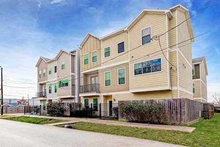 1509 Parker St Houston, TX 77007