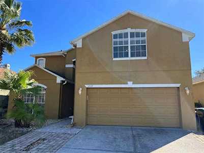 13537 Mirror Lake Dr Orlando, FL 32828