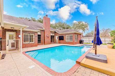 2007 Oakhurst Parkway Sugar Land, TX 77479