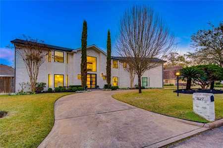827 Plainwood Dr Houston, TX 77079