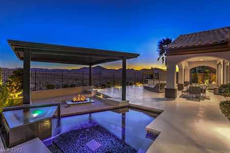 2421 Luberon Dr Henderson, NV 89044