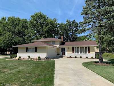 26400 Rechner Dr Westlake, OH 44145