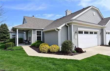 552 Hyannis Port Circle Avon Lake, OH 44012