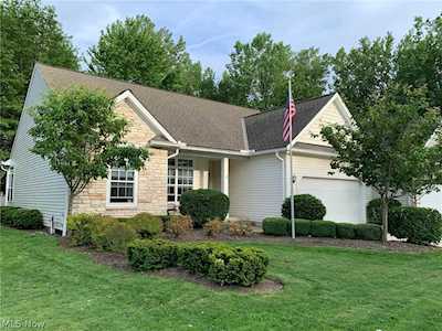 634 Lakeside Dr Avon Lake, OH 44012