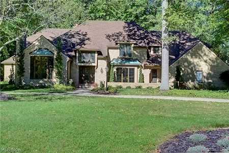 32368 Regency Ct Avon Lake, OH 44012