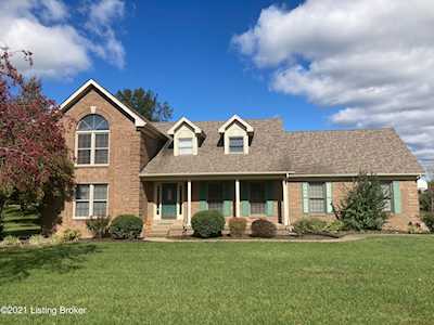 221 Willow Wood Dr Mt Washington, KY 40047