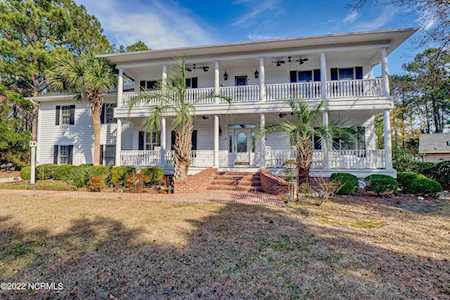 504 N Shore Drive Sneads Ferry, NC 28460