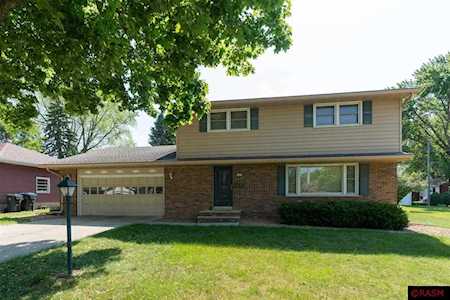 125 Atwood Dr Mankato, MN 56001