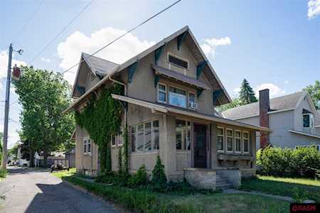 217 Marshall St Mankato, MN 56001