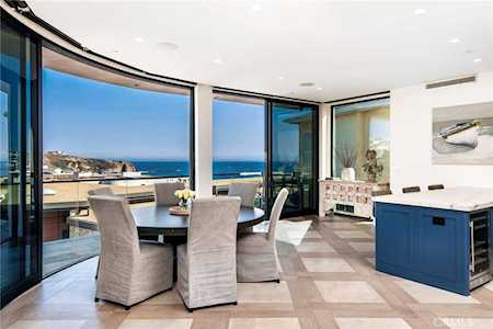 23512 Seaward Isle Dana Point, CA 92629
