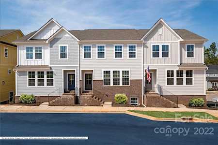 636 Amalfi Dr Davidson, NC 28036
