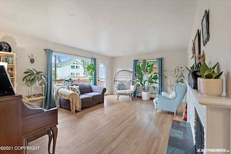 2503 Captain Cook Drive Anchorage, AK 99517