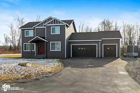 2768 W Angela Drive Wasilla, AK 99654