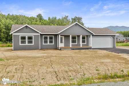 6431 N Idle Bear Circle Palmer, AK 99645