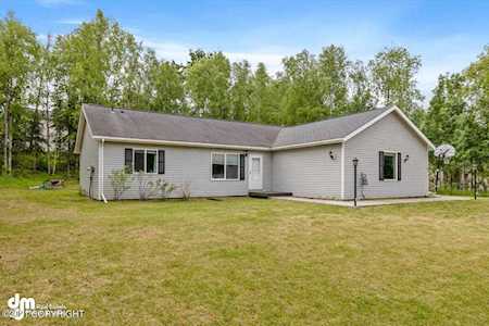 1095 Sam Snead Loop Wasilla, AK 99623