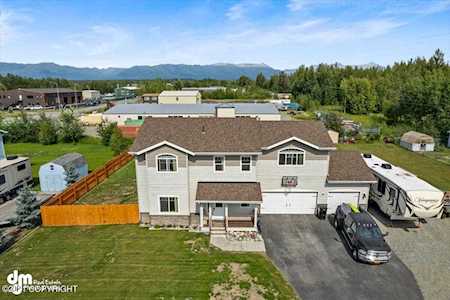 1145 N Angus Loop Palmer, AK 99645