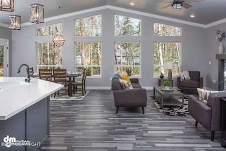 7770 E Sandstone Drive Wasilla, AK 99654