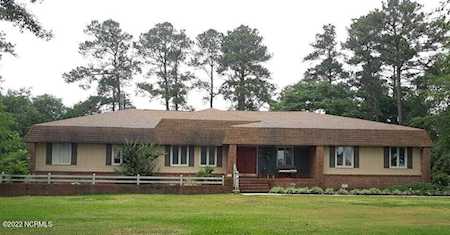 162 N Country Club Drive Kenansville, NC 28349