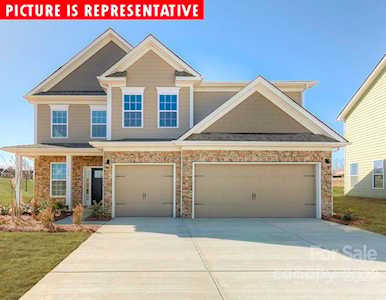 4134 Wild Olive Dr Huntersville, NC 28078