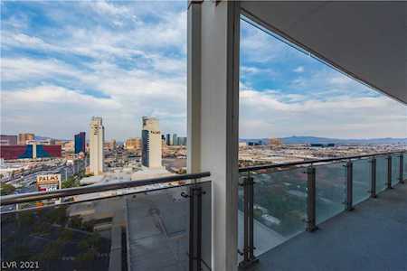 4381 W Flamingo Rd #2502 Las Vegas, NV 89103