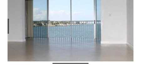 400 Wilma Circle #208 Riviera Beach, FL 33404