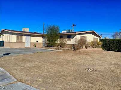 337 Portsmouth Way Las Vegas, NV 89107