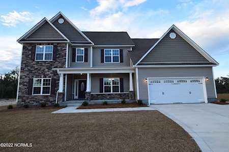 193 Finch Lane New Bern, NC 28560