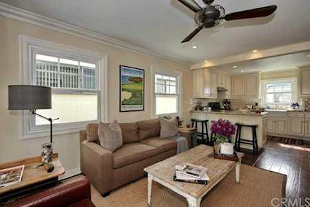 504 Avocado Ave #1/2 Corona Del Mar, CA 92625