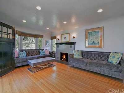 259 Broadway Costa Mesa, CA 92627