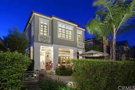 202 Via Cordova Newport Beach, CA 92663