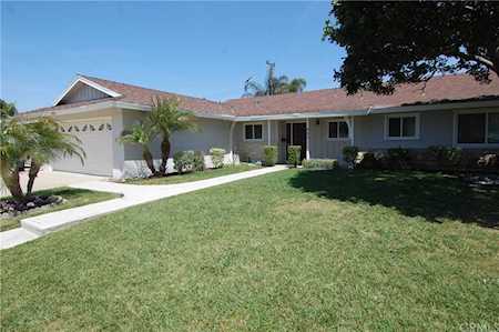 950 Coronado Dr Costa Mesa, CA 92626