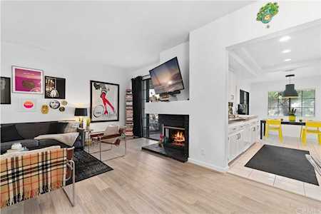 20152 Bayfront Ln #102 Huntington Beach, CA 92646