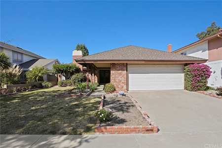 2005 W San Lorenzo Santa Ana, CA 92704