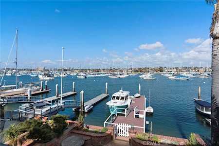 1420 W Bay Ave Newport Beach, CA 92661