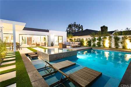 1227 Sussex Ln Newport Beach, CA 92660