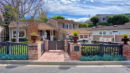 404 Catalina Dr Newport Beach, CA 92663