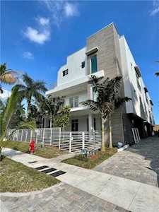 7 SE 11th Ave #Unit 6 Fort Lauderdale, FL 33301