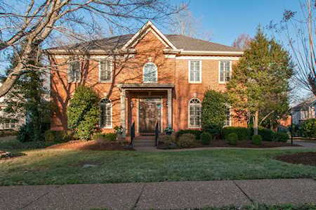 1308 Falkirk Ct Nashville, TN 37221