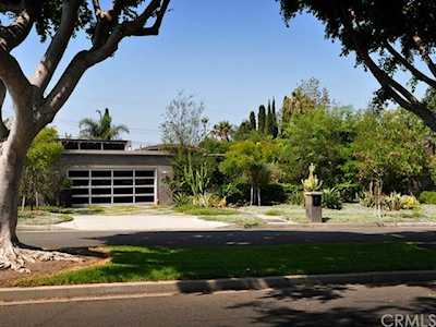 1082 Hyde Park Dr North Tustin, CA 92705