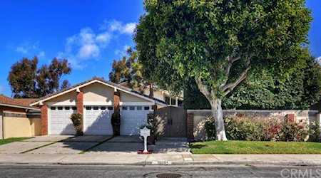 19761 Quiet Bay Ln Huntington Beach, CA 92648