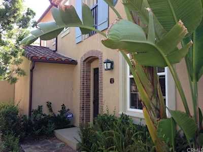 52 Pathstone Irvine, CA 92603