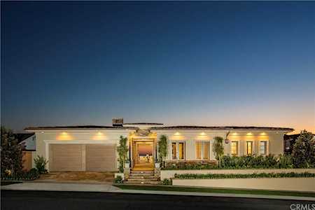 4521 Roxbury Rd Corona Del Mar, CA 92625