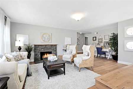2618 Westminster Place Costa Mesa, CA 92627