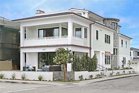 127 Ruby Ave Newport Beach, CA 92662