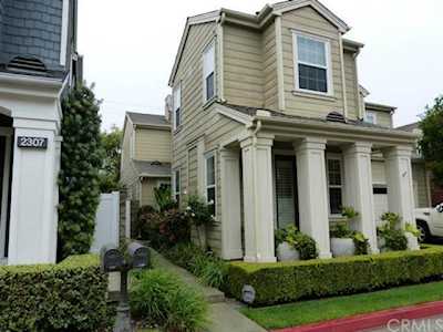 2309 Half Moon Ln Costa Mesa, CA 92627